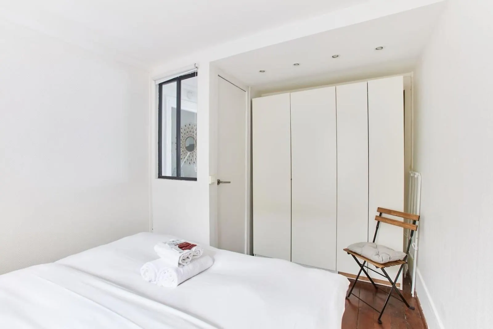Apartment Bnbnook - 1Br Near Montmartre & Moulin Rouge Paris