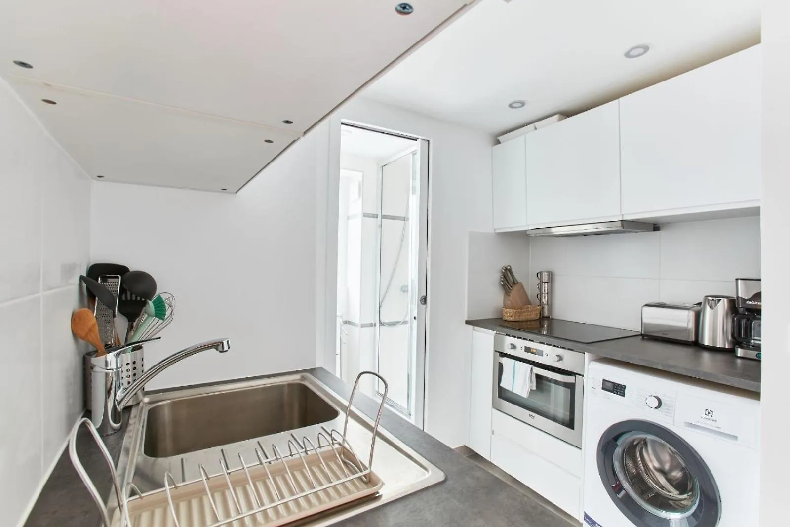Apartment Bnbnook - 1Br Near Montmartre & Moulin Rouge Paris